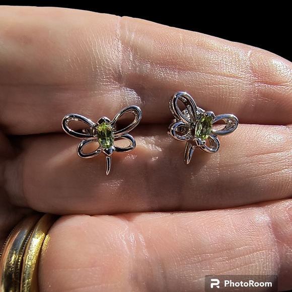 Peridot & Sterling Silver Dragonfly Earrings - Picture 5 of 7